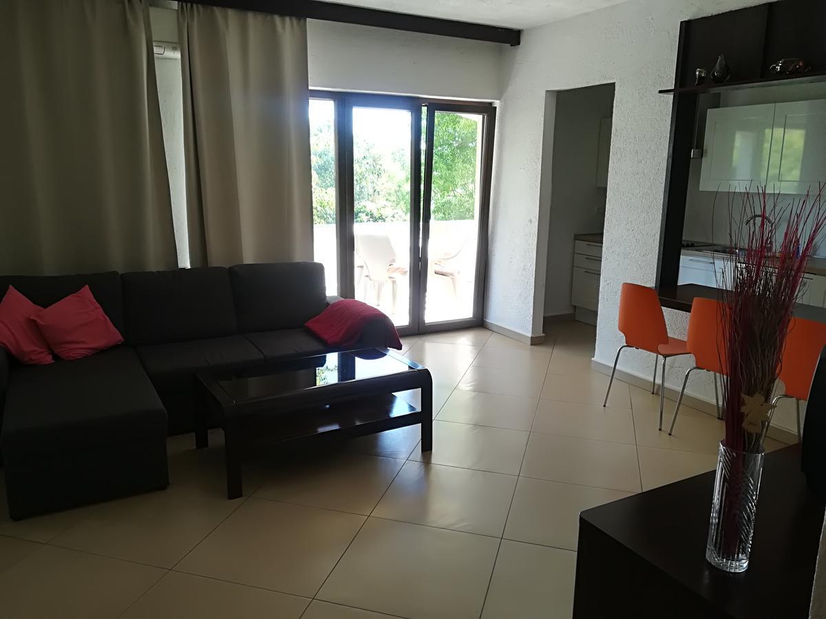 Apartments Sandra Porec Exterior photo